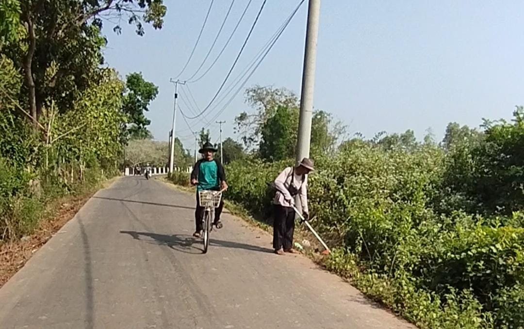 NYOBA Gotong Royong Pembersihan Lingkungan Desa